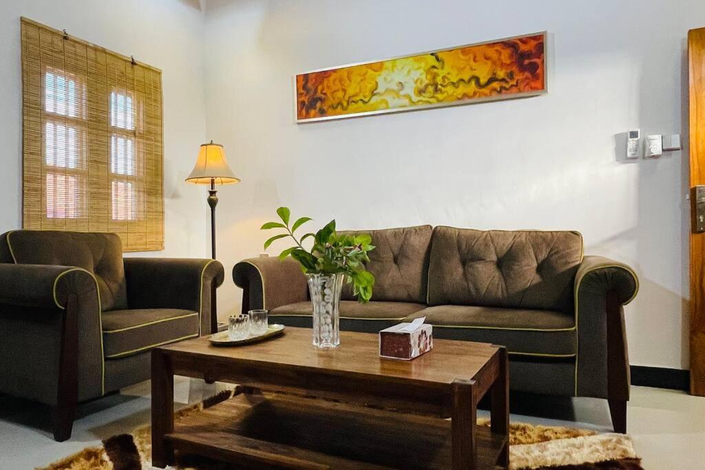 A Luxury Duplex In Dili City, Timor-Leste Exterior photo
